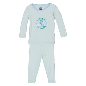 Kickee Pants Holiday Long Sleeve Appliqué Pajama Set in Aloe Hello World