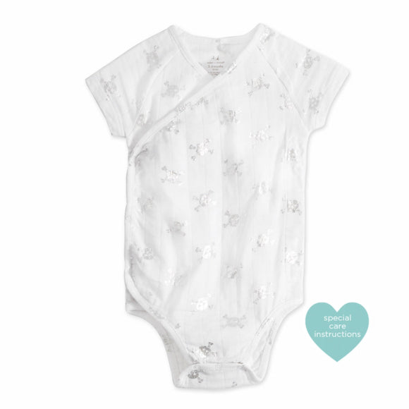 aden+anais Bodysuit  Metallic Gray Skulls